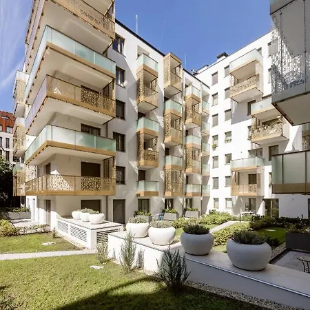 Apartment 211 / 1 Bedroom / Modern In Center Budapest